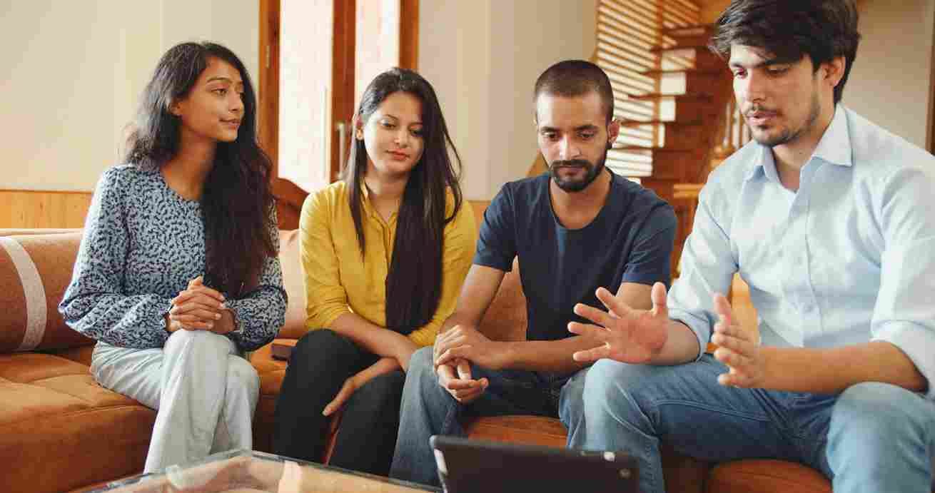 How To Prepare For Group Discussion?